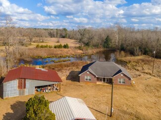 587 County Road 831, Nacogdoches, TX 75964