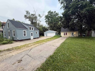 1919 S Wisconsin, Beloit, WI 53511