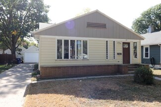 124 E 2nd St, Spencer, IA 51301