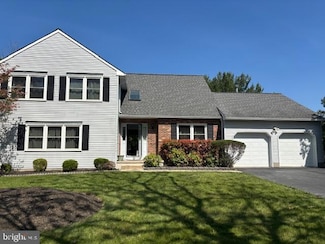 13 Wellesley Ct, Princeton Junction, NJ 08550