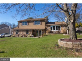 191 Chapel Dr, Southampton, PA 18966