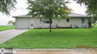 1004 W Columbus St, Mount Ayr, IA 50854