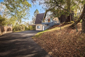 4611 Hillwood Dr, Shingle Springs, CA 95682