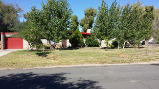 16947 Sunnyslope Ave, Edwards, CA 93523