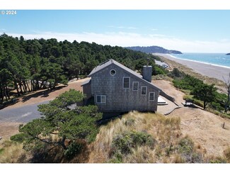 42512 Gull Rd, Port Orford, OR 97465