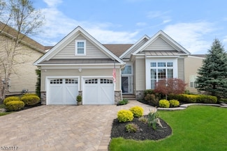 74 Ditmar Blvd, Whitehouse Station, NJ 08889