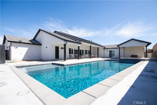 1204 Arbenz Cir, Corona, CA 92881