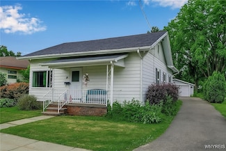 18 Bader Ave, Gowanda, NY 14070