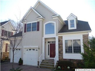 56 Sydney Ct, Atlantic Highlands, NJ 07716