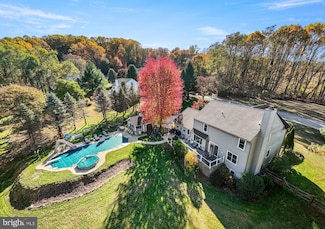 27 Fox Farm Ln, Downingtown, PA 19335