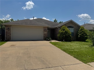 Single Family Portfo Group 2, Rogers, AR 72758