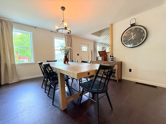 4 Morris St, Peterborough, NH 03458