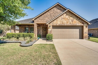 117 Sumac Dr, Waxahachie, TX 75165