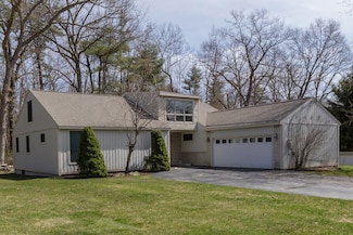 665 Walnut St, Manchester, NH 03104