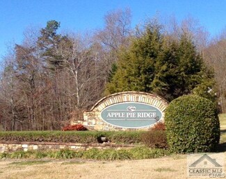 136 Lakeview Way, Baldwin, GA 30511
