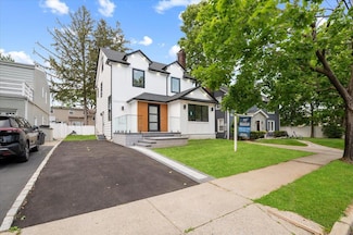 670 Emerson St, Woodmere, NY 11598