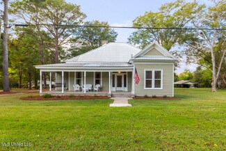 165 Second St, Flora, MS 39071