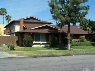 2077 S Jetty Dr, Anaheim, CA 92802