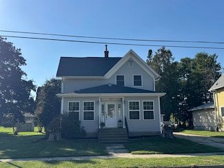 412 Columbia St, Horicon, WI 53032