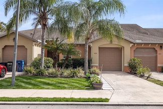 4626 1st Ave E, Palmetto, FL 34221