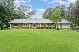 3980 Philpark Dr, Winston Salem, NC 27106