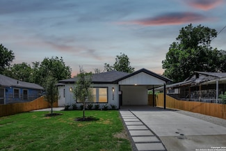 1934 Lamar, San Antonio, TX 78202
