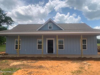 3165 Tannertown Rd, Lucedale, MS 39452