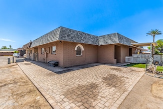 1142 W Drummer Ave, Mesa, AZ 85210