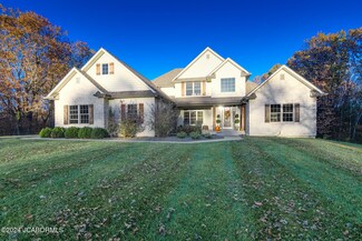 2199 Rustic Oaks Ln, Holts Summit, MO 65043