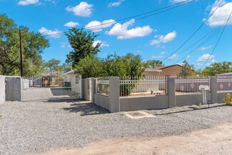 2107 Valley Rd SW, Albuquerque, NM 87105