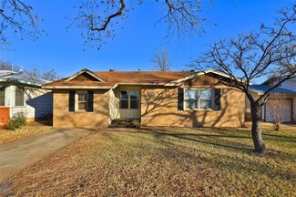 2522 S 25th St, Abilene, TX 79605