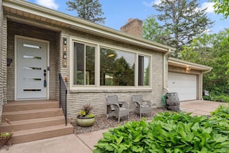 3201 Silver Lake Rd NE, Saint Anthony, MN 55418