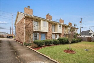 2 Houmas Place Unit D, Destrehan, LA 70047