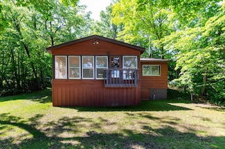 90162 Shady Oak Ln, Kerrick, MN 55756