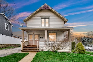 314 Oak St, Saint Charles, IL 60174