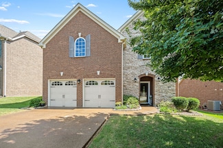 266 Meandering Dr, Lebanon, TN 37090