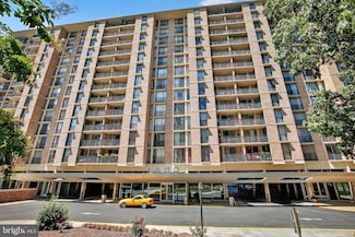 4600 S Four Mile Run Dr Unit 421, Arlington, VA 22204