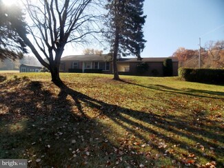 360 Garey Rd, Douglassville, PA 19518