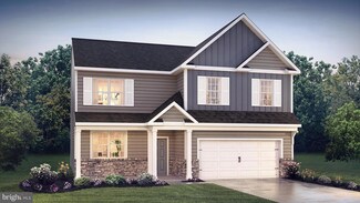 60 Christina Dr, York, PA 17404