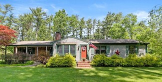 51 Warren Terrace, Pembroke, MA 02359