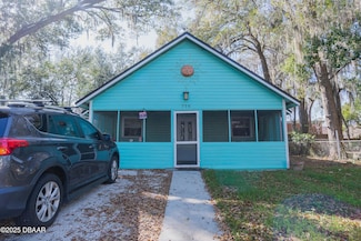 718 NW 4th St, Gainesville, FL 32601