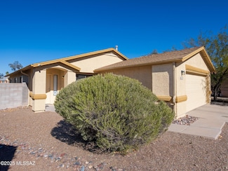 1672 W Wood Crest Ct, Tucson, AZ 85746