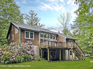 56 Thornapple Dr, Elka Park, NY 12427