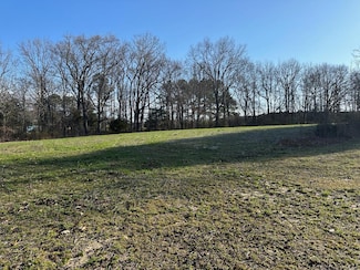 1400 Wilton Rd, Hague, VA 22469