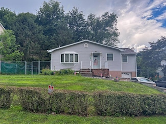 77 Duelk Ave, Monroe, NY 10950