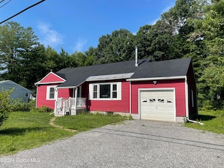289 Rowland St, Ballston Spa, NY 12020