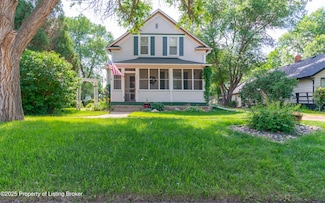 309 S Grove St, Hebron, ND 58638