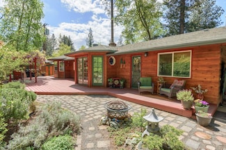 3221 Midway Ave, Grants Pass, OR 97527