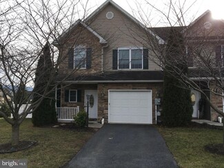 8887 Casper Dr, Waynesboro, PA 17268