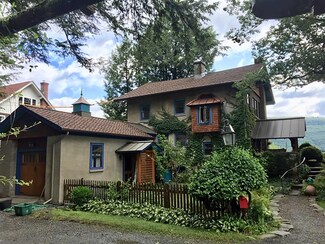 103 Chestnut Hill, Brattleboro, VT 05301